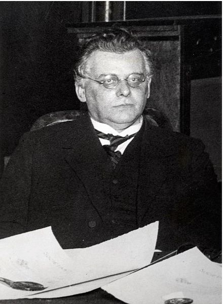 Frederik Carel Gerretson, Fascist Secretary of Sir Henri Deterding, Director General of Royal Dutch Shell